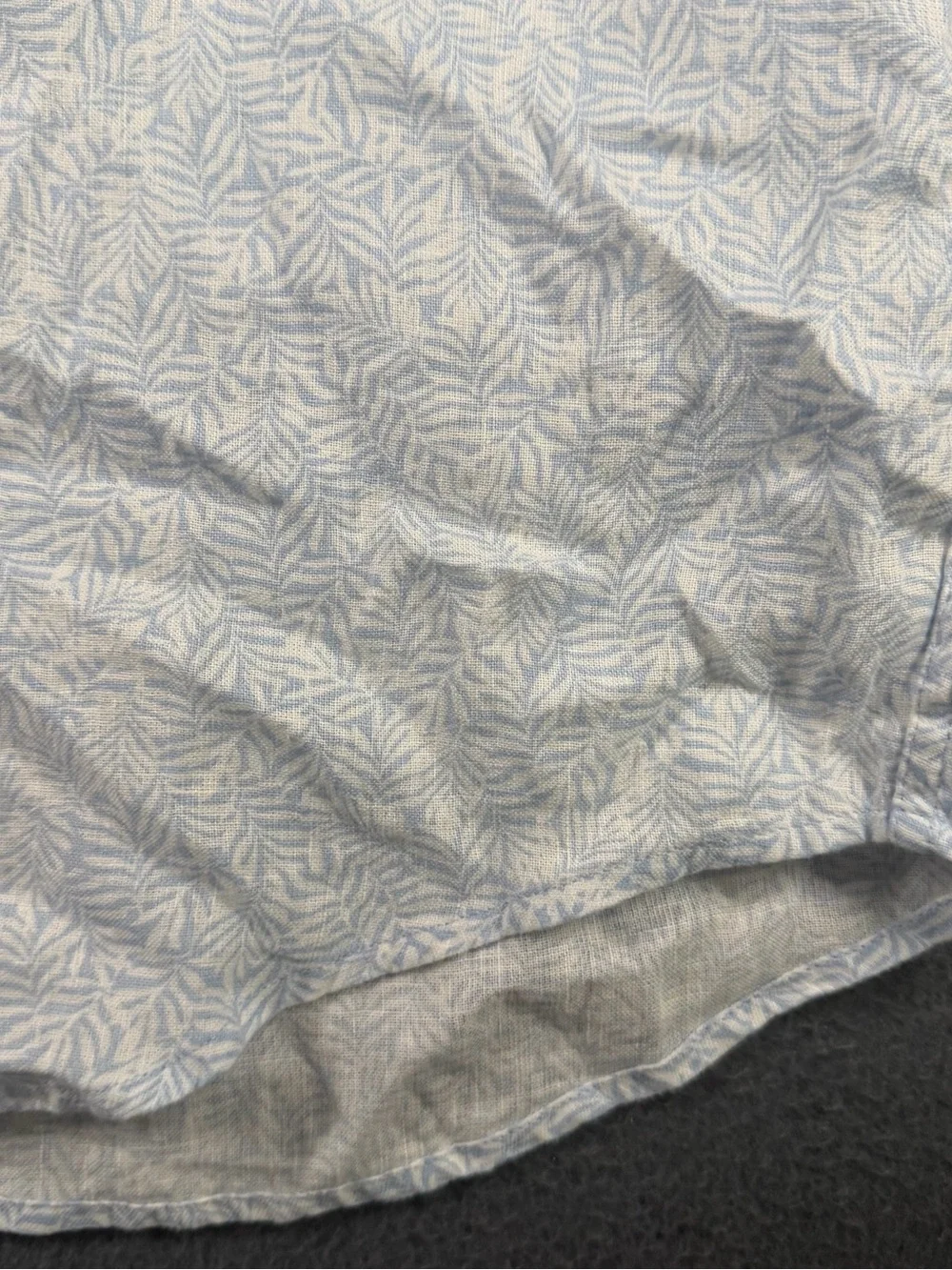 J Crew Linen Blend Button Down Shirt Mens XL Blue White Palm Printed Pocket